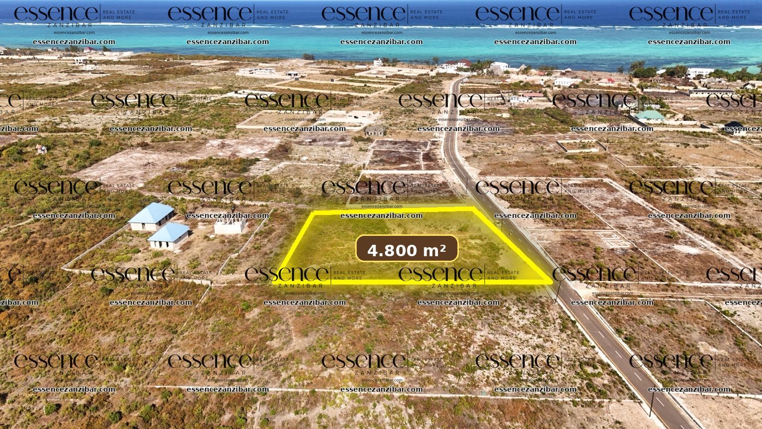 Terreno de 4.800 m² en venta en Makunduchi – foto 1