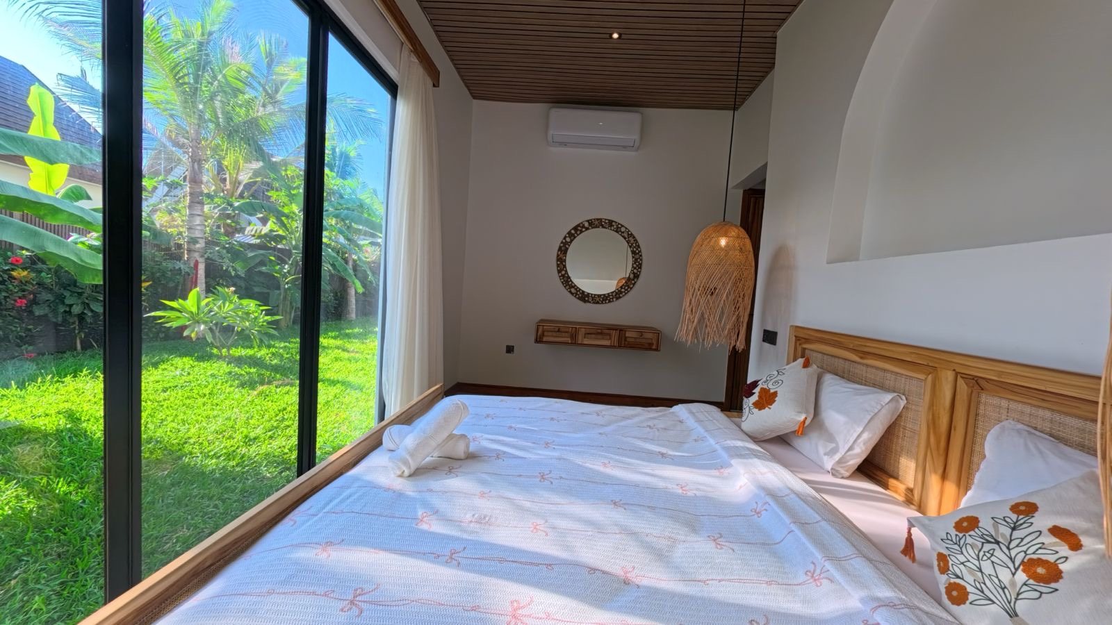 Flora Cottage Villa photo 9
