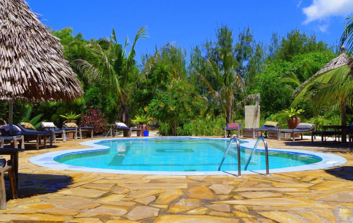 Hotel for Rent in Jambiani – 22 Rooms with Pool – photo 8